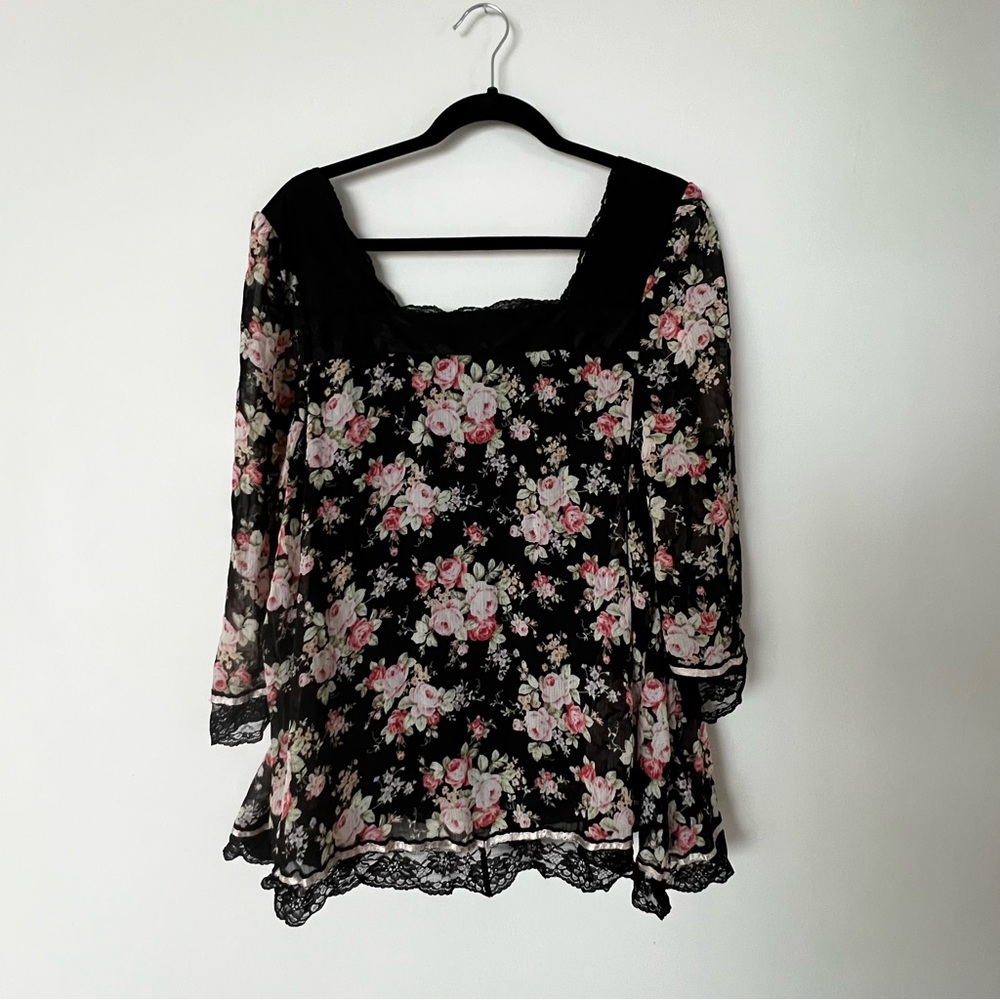 Boho Lace Floral Square Neck Peasant Top
